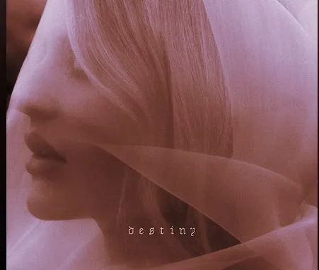 Ellie Goulding – Destiny